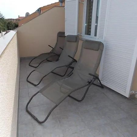 House Buneta Apartmán Ližnjan